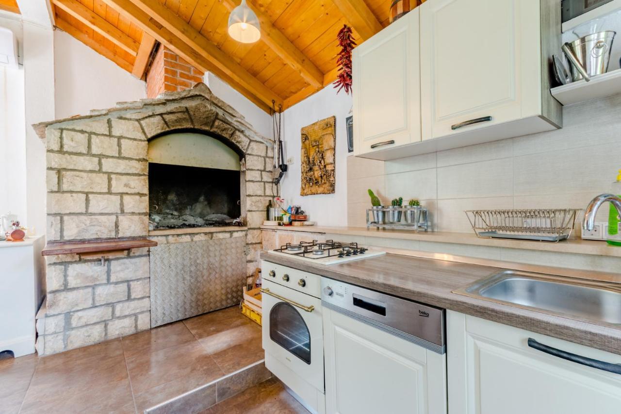 Villa Dinka Sutivan Kültér fotó